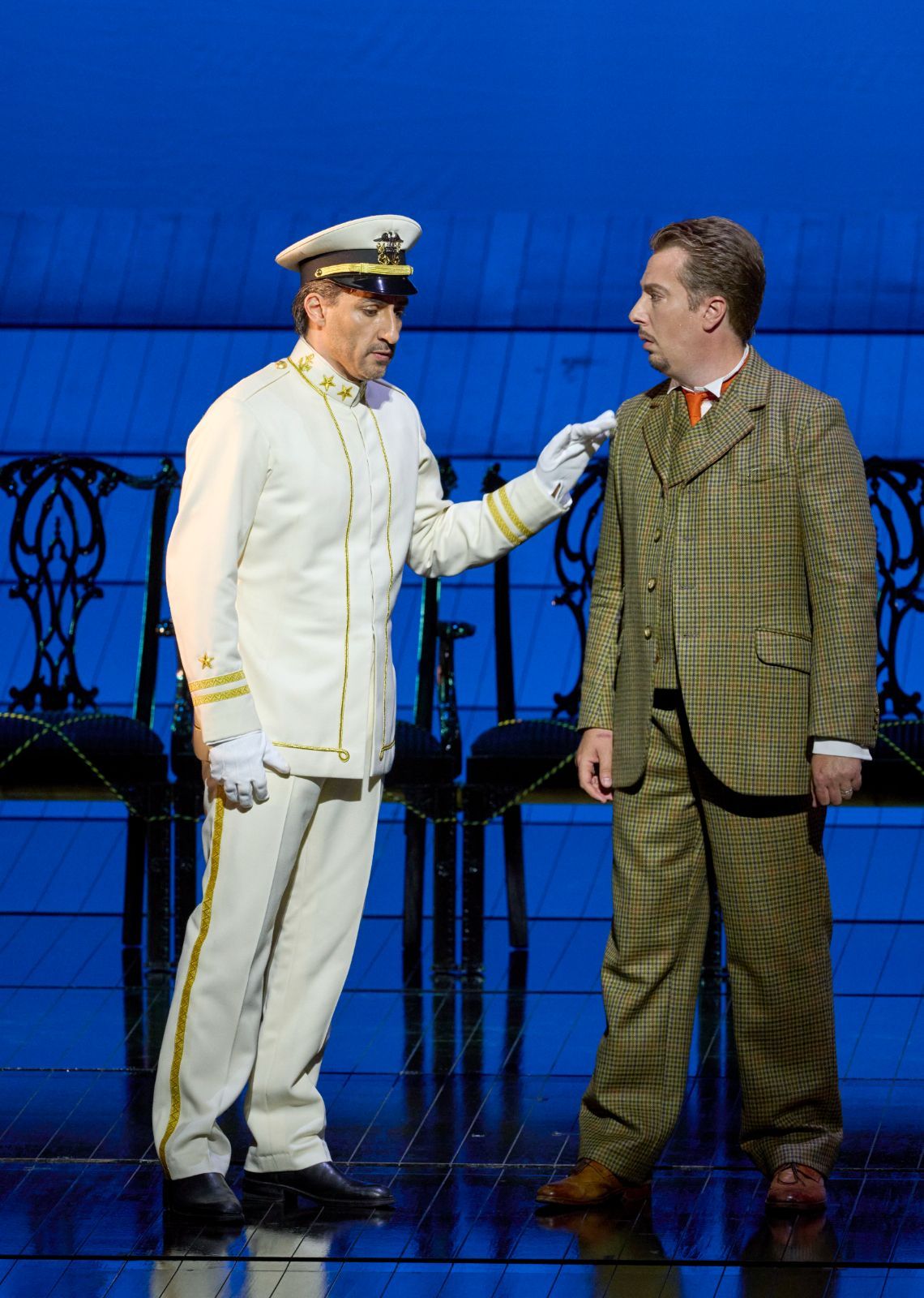 Charles Castronovo (Pinkerton) und Boris Pinkhasovich (Sharpless) &copy; Michael Pöhn | Wiener Staatsoper
