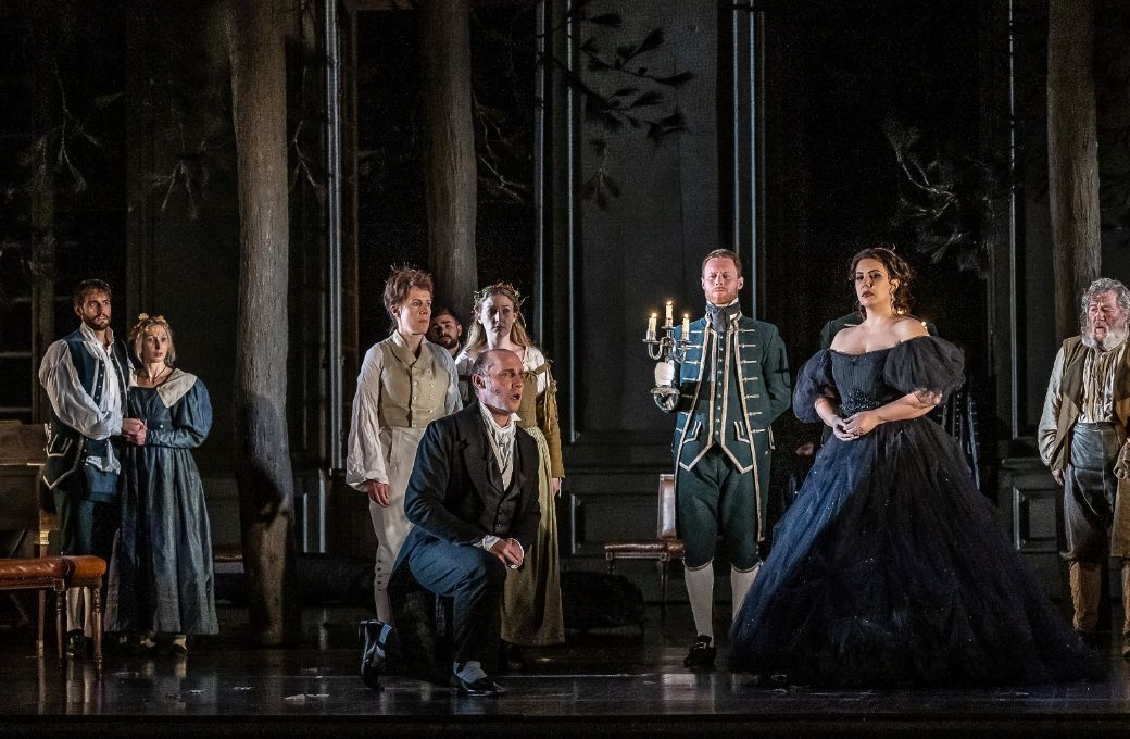 St&eacute;phane Degout (Almaviva), Hrachuh&iacute; Bass&eacute;nz (Contessa) and ensemble &copy; ROH | Clive Barda