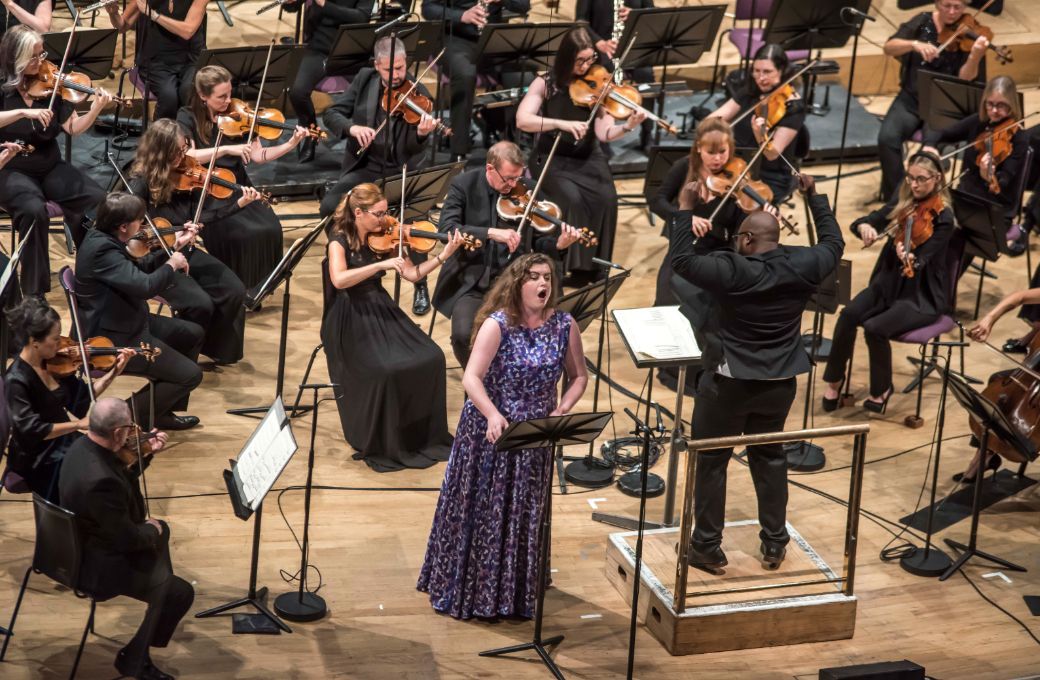 Jess Dandy, Vimbayi Kaziboni and the BBC Philharmonic &copy; Chris Payne