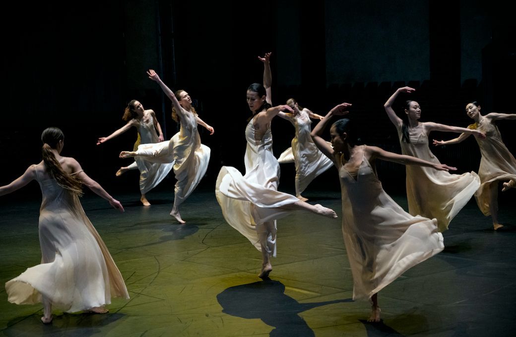 Bailarinas de la compa&ntilde;&iacute;a Sasha Waltz &amp; Guests &copy; Sebastian Bolesch