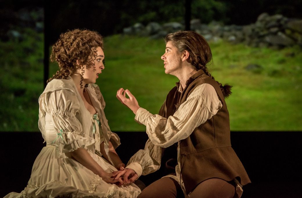 Ellie Neate (Elisa) and Katie Coventry (Aminta) &copy; Genevieve Girling
