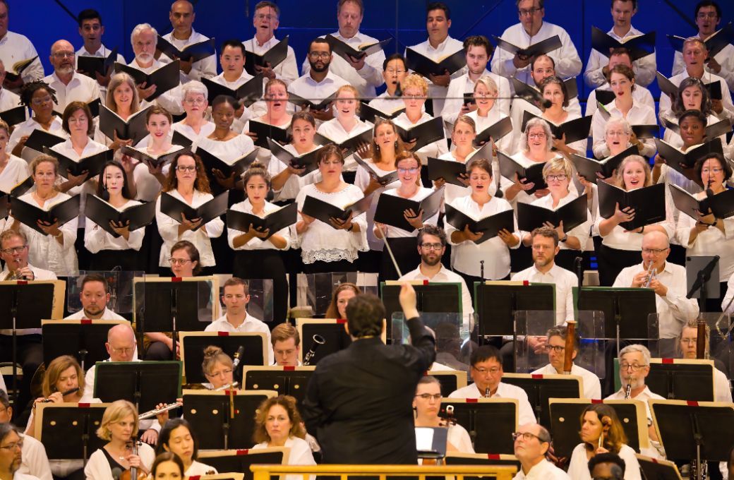 The Tanglewood Festival Chorus &copy; Hilary Scott