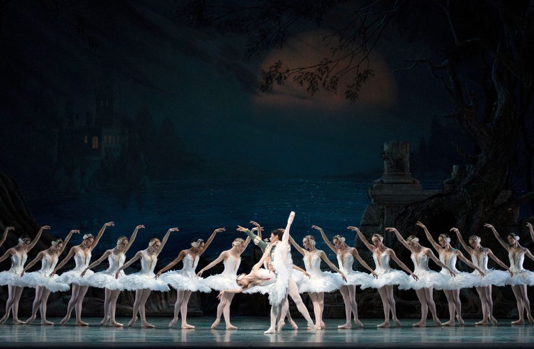 Skylar Brandt as Odette and Herman Cornejo as Prince Siegfried in Act 2 of <i>Swan Lake</i> &copy; Rosalie O'Connor