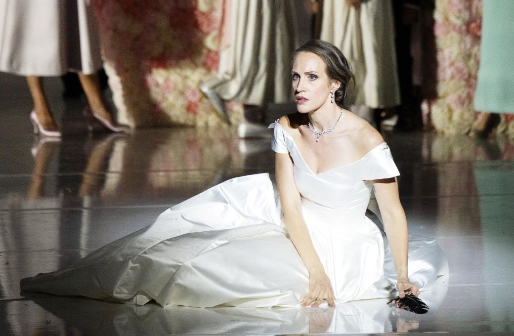 Brenda Rae (Semele) &copy; Monika Rittershaus