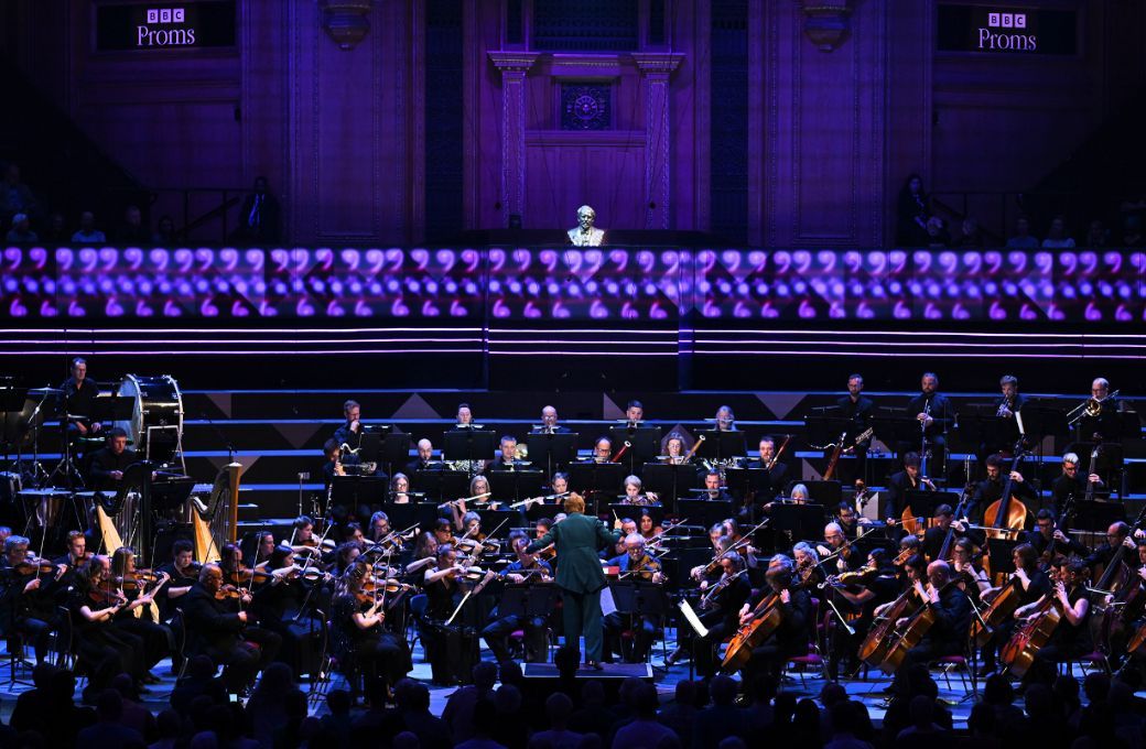 Anja Bihlmaier conducts the BBC Philharmonic &copy; BBC | Chris Christodoulou