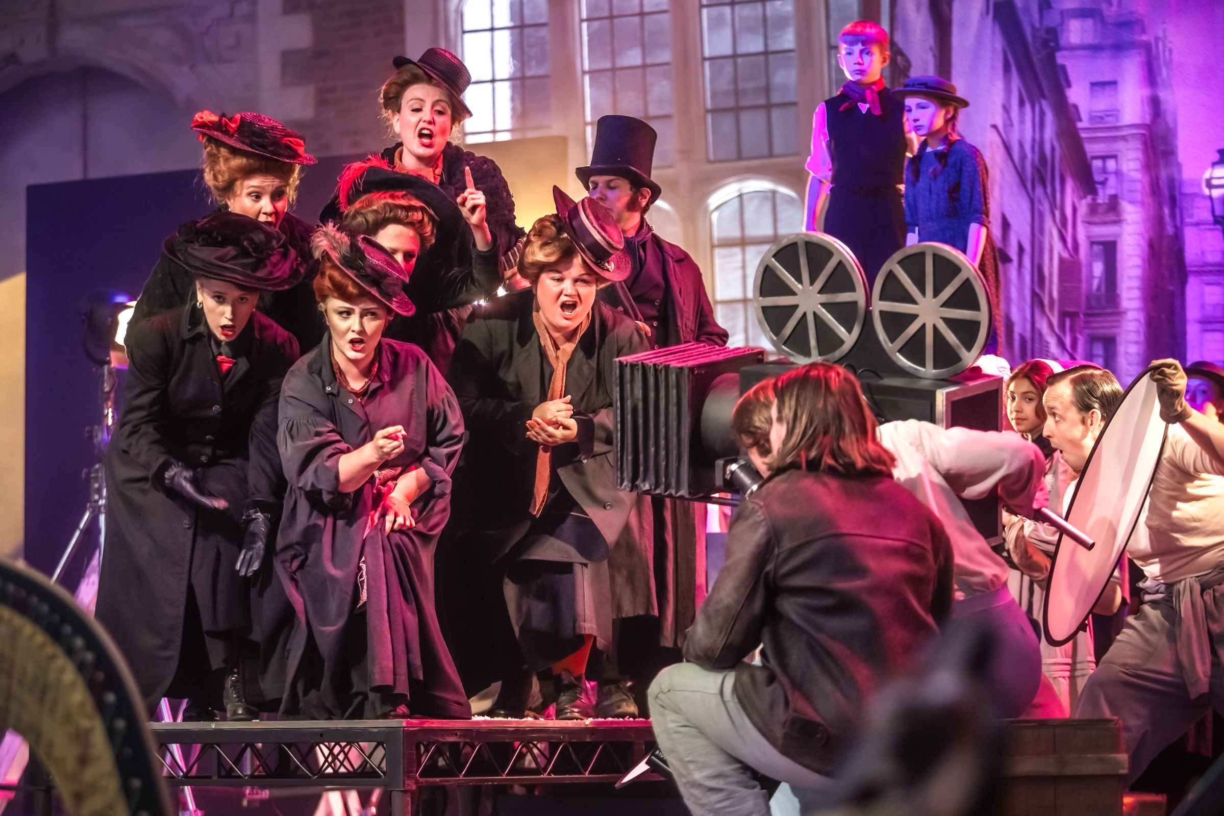 Opera Holland Park Chorus &copy; Craig Fuller