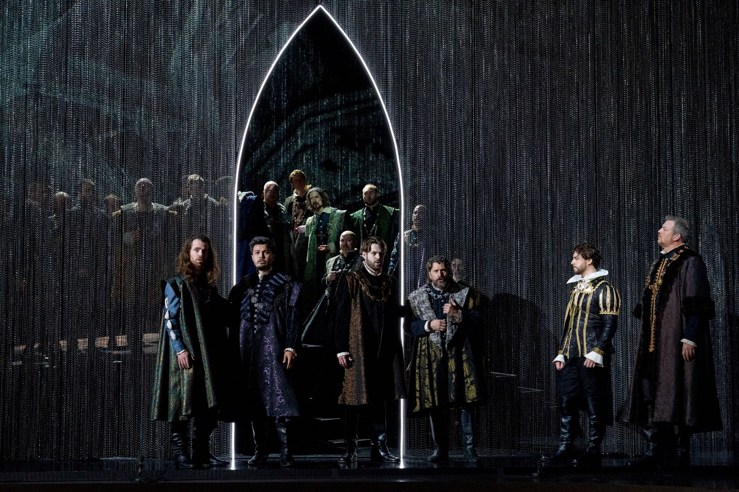 Josh Lovell (Don Gómez de Feria), Harold Wilson (Duke of Norfolk) and ensemble &copy; Stephanie Berger