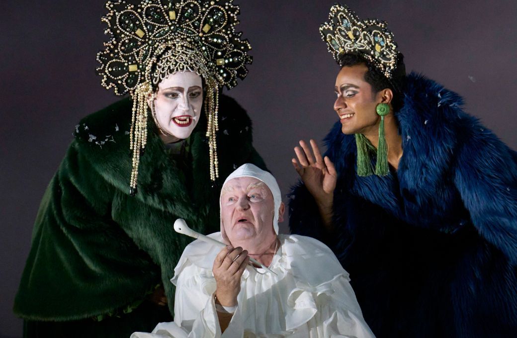 Jennifer Johnston (Juno), Clive Bayley (Somnus) and Samuel Mari&ntilde;o (Iris) &copy; Glyndebourne Productions Ltd. Photo: Richard Hubert Smith