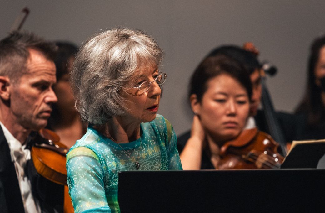 Anne Queffélec and the Hong Kong Sinfonietta © Valentine Chauvron
