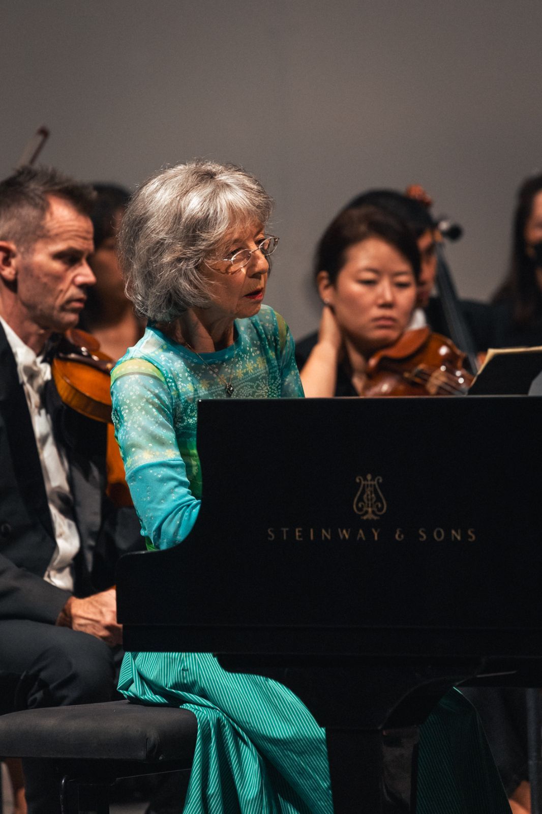 Anne Queffélec and the Hong Kong Sinfonietta © Valentine Chauvron