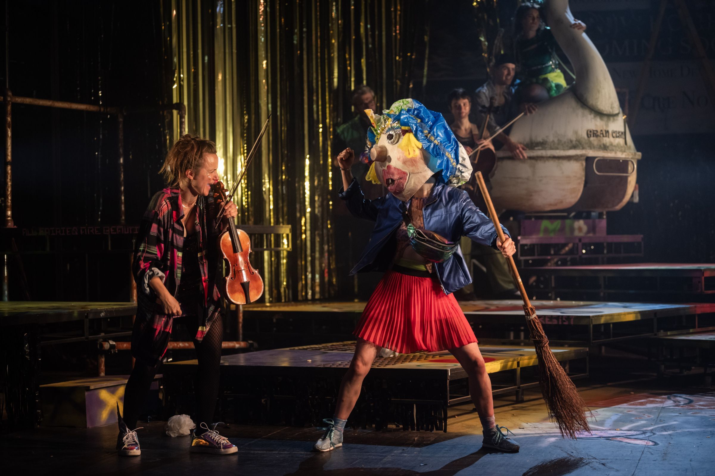Naomi Burrell in <i>The Fairy Queen</i> &copy; Matthew Williams-Ellis