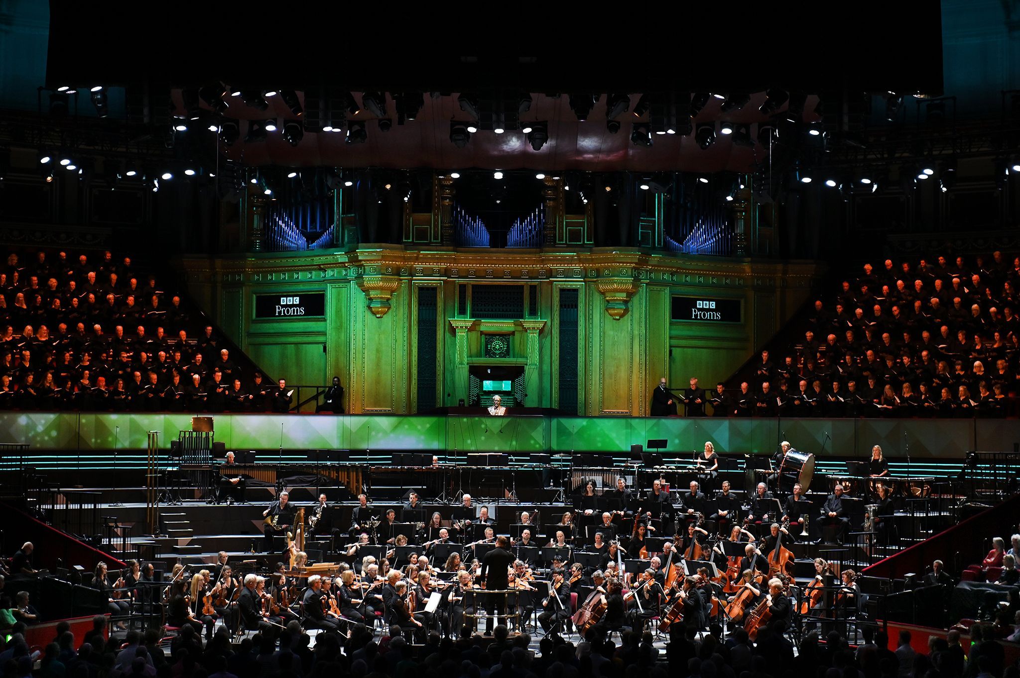 The BBC National Chorus of Wales, Crouch End Festival Chorus and BBC NOW © BBC | Chris Christodoulou