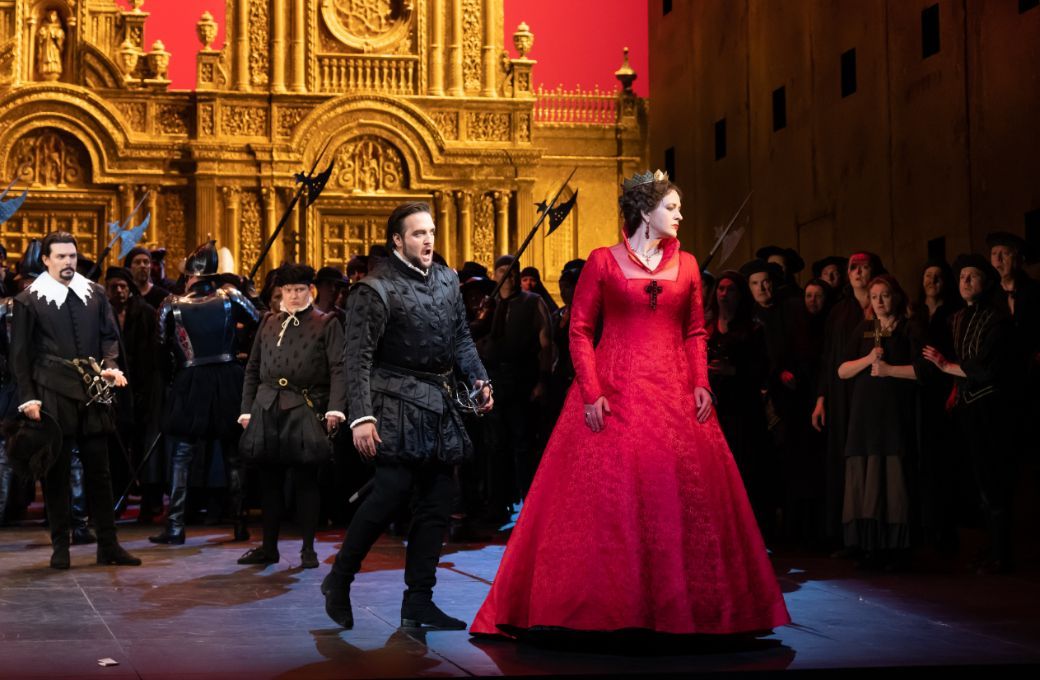 Brian Jagde (Don Carlo) and Lise Davidsen (Elisabetta) in <i>Don Carlo</i> &copy; ROH | Bill Cooper (June 2023)