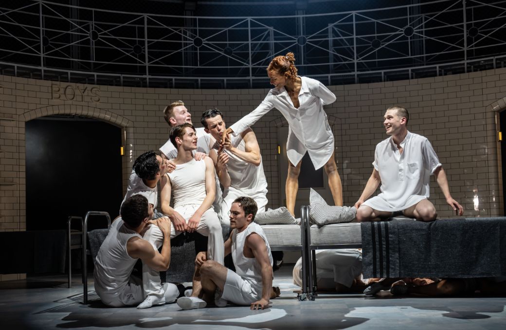 New Adventures in Matthew Bourne's <i>Romeo and Juliet</i> &copy; Johan Persson