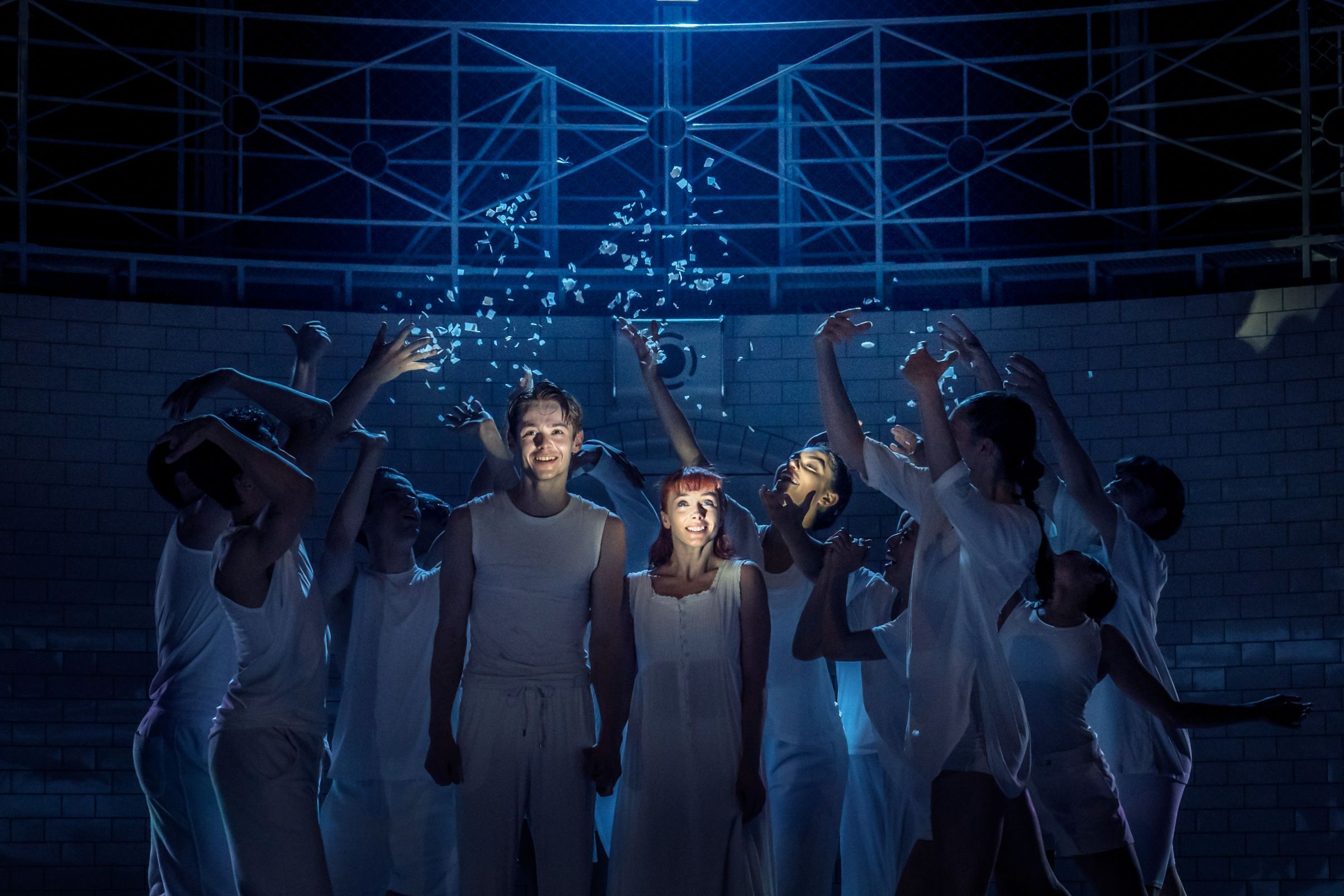 New Adventures, Paris Fitzpatrick and Cordelia Braithwaite in Matthew Bourne's <i>Romeo and Juliet</i> &copy; Johan Persson
