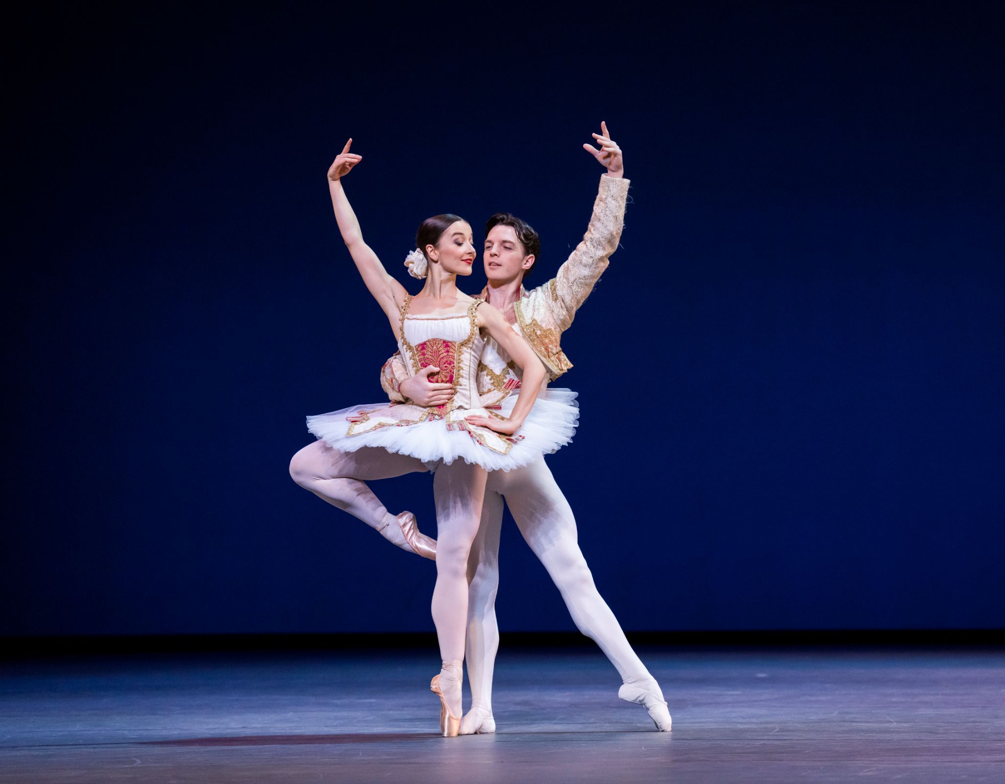 Benedicte Bemet and Joseph Caley in Rudolf Nureyev's (after Petipa) <i>Don Quixote</i> &copy; Tristram Kenton