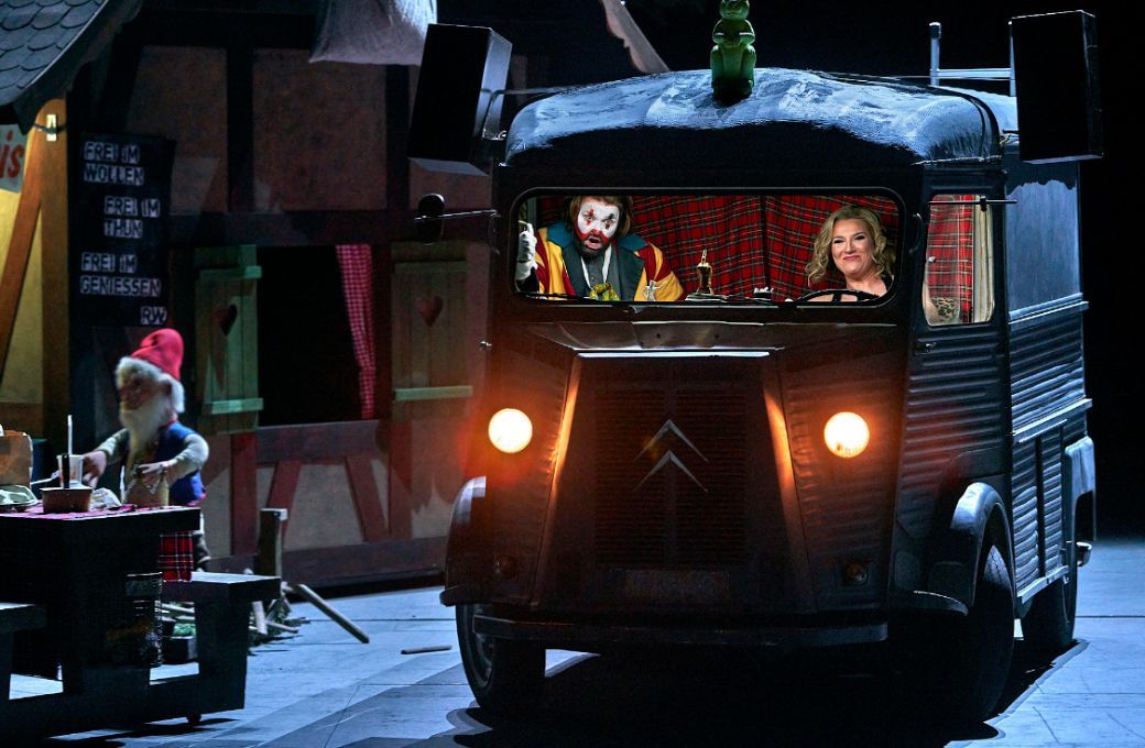 Klaus Florian Vogt (Tannhäuser) und Ekaterina Gubanova (Venus) © Enrico Nawrath | Bayreuther Festspiele