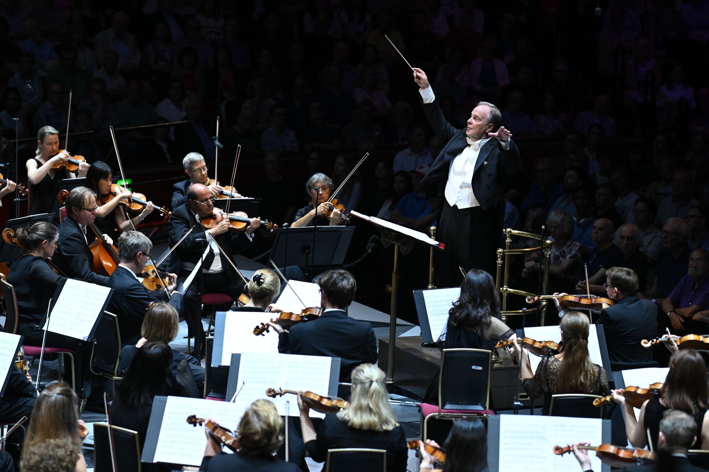 Sakari Oramo and the BBC Symphony Orchestra &copy; BBC Proms | Chris Christodoulou