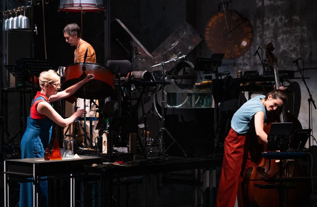 <i>Die Erdfabrik</i> &copy; Heinrich Brinkm&ouml;ller | Becker Ruhrtriennale