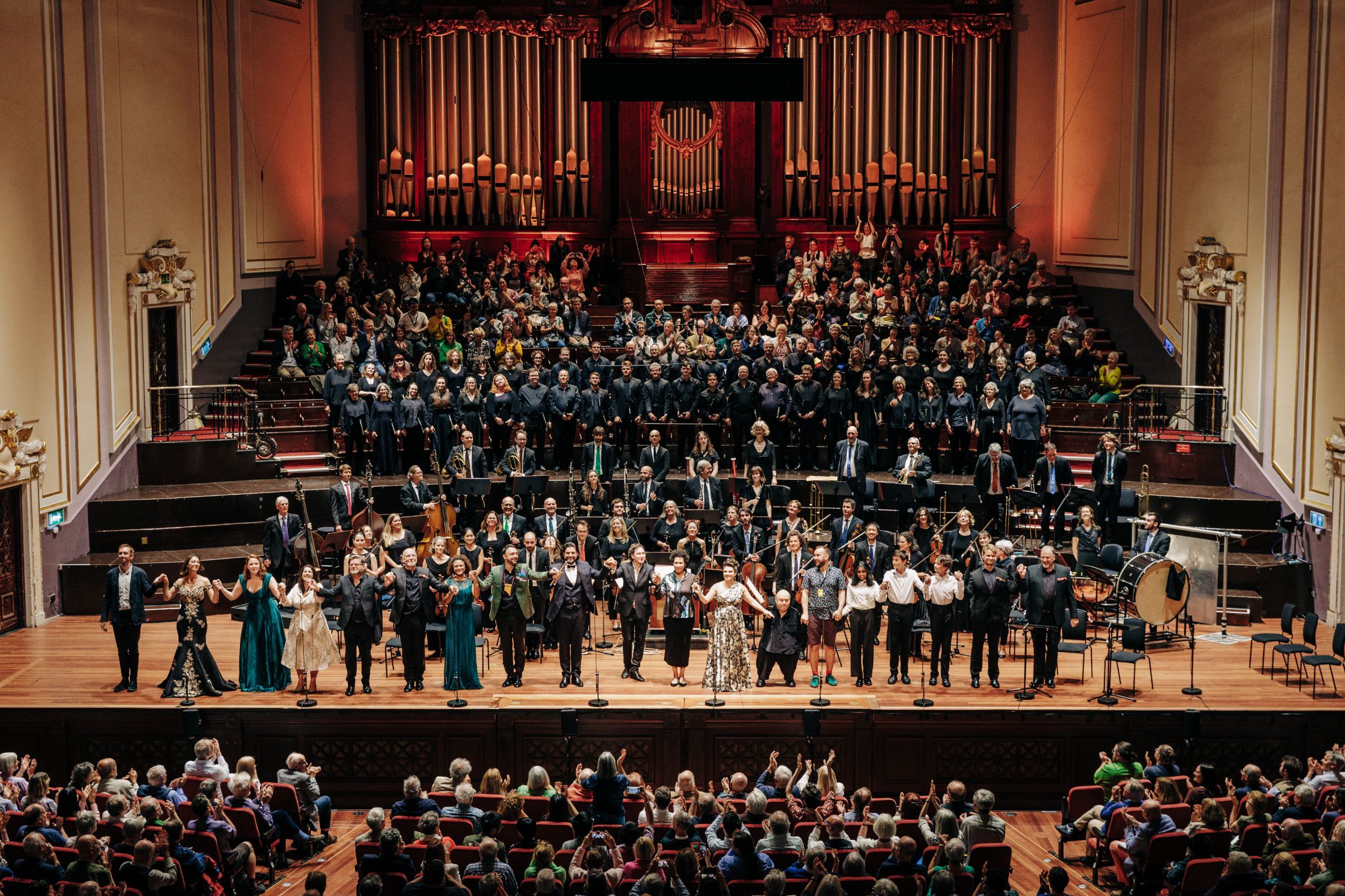 Scottish Chamber Orchestra, Choir and soloists &copy; Andrew Perry