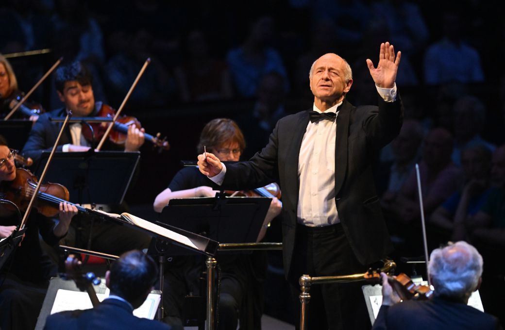 Iv&aacute;n Fischer &copy; BBC | Mark Allan