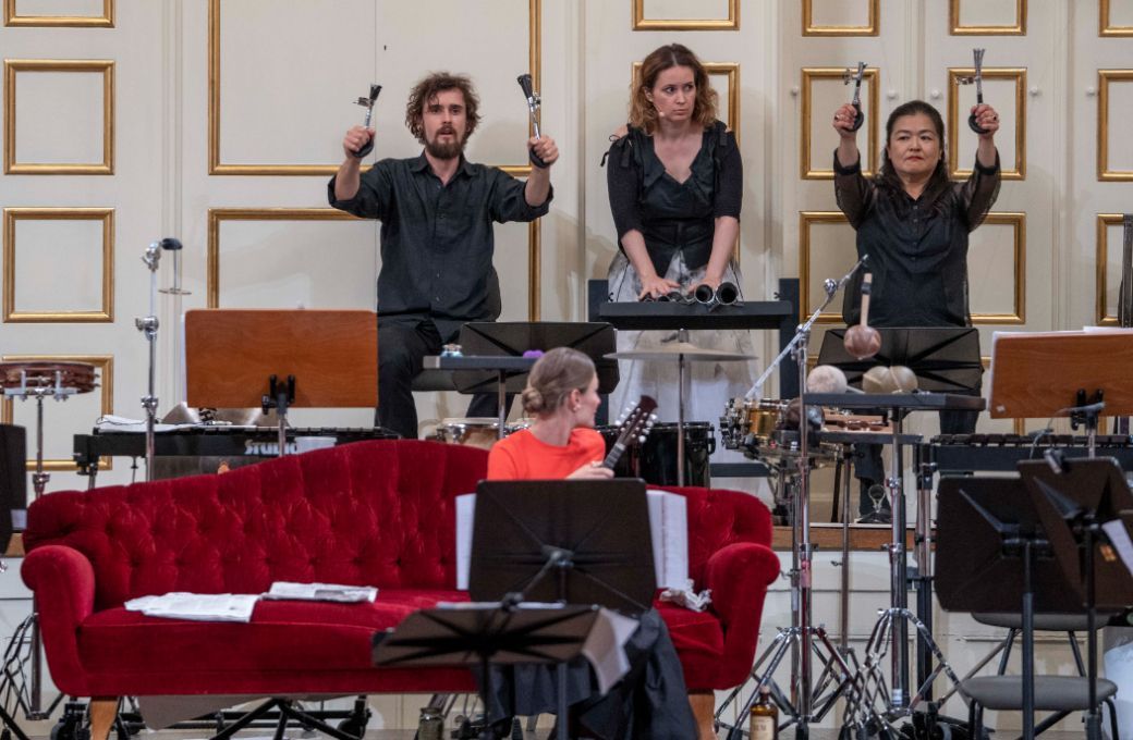 Patricia Kopatchinskaja mit der Camerata Salzburg &copy; SF | Marco Borrelli