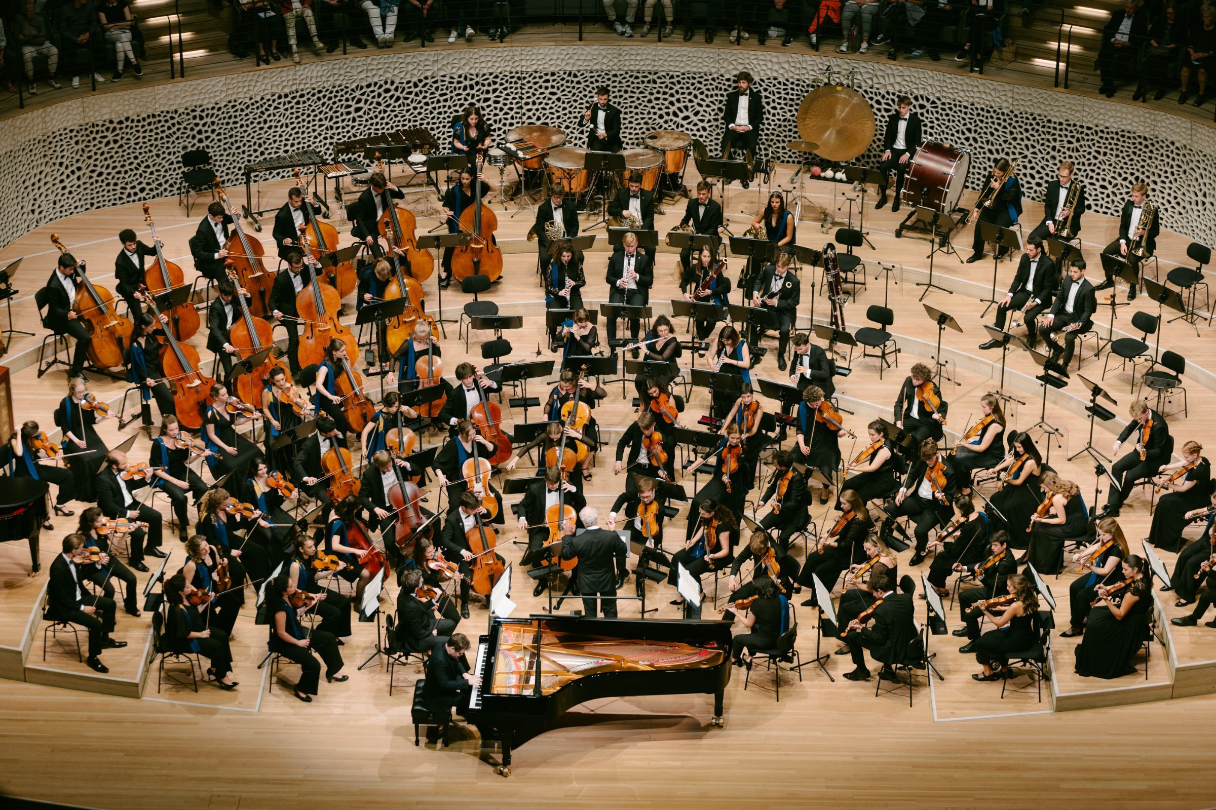 European Union Youth Orchestra, Manfred Honeck, Benjamin Grosvenor &copy; Daniel Dittus
