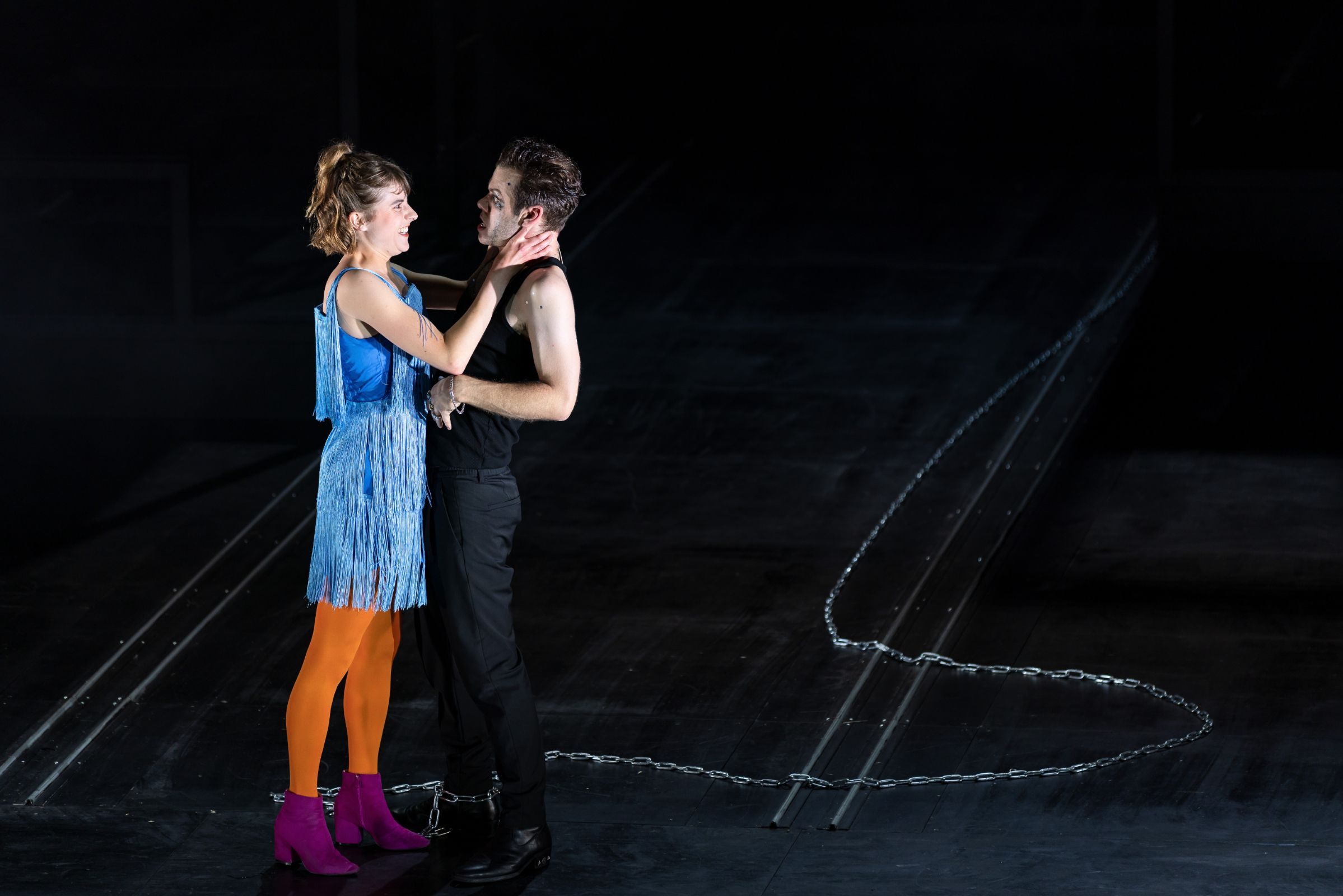 Amelie Willberg (Lucy Brown) and Gabriel Schneider (Macheath) &copy; Jess Shurte