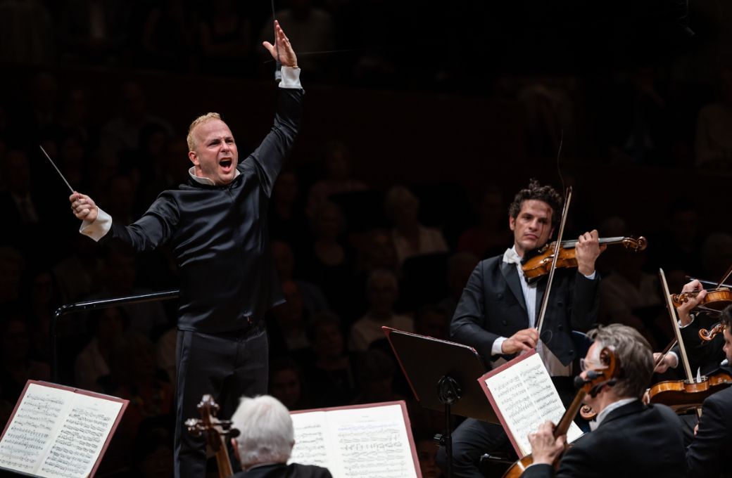 Yannick Nézet-Séguin dirigiert das Lucerne Festival Orchestra © Patrick Hürlimann | Lucerne Festival