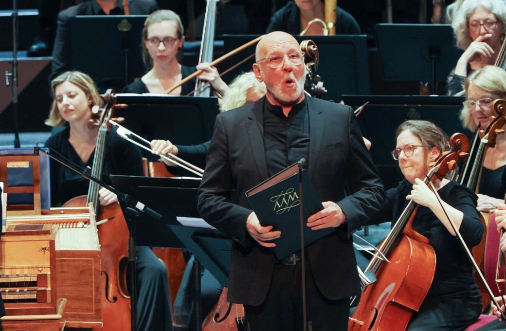 Brindley Sherratt and the Academy of Ancient Music &copy; BBC | Sisi Burn