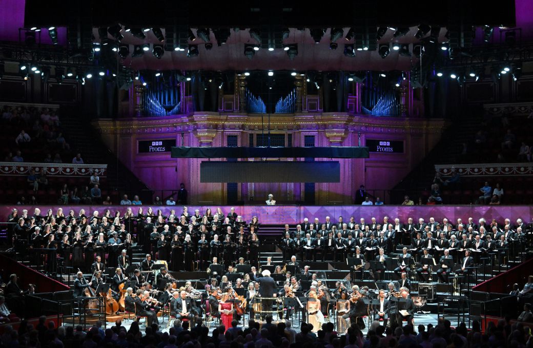 The London Symphony Orchestra and Chorus &copy; BBC | Mark Allan