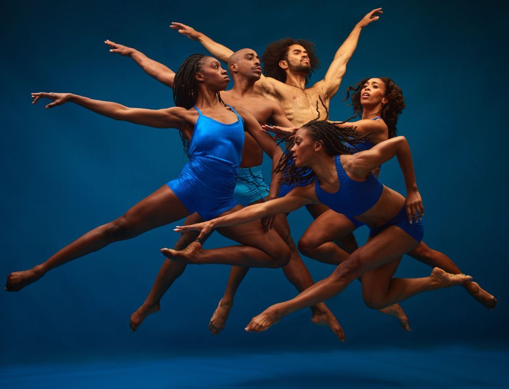 Members of Alvin Ailey American Dance Theater, Edinburgh International Festival &copy; Dario Calmese