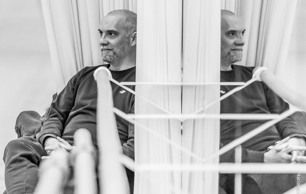 David Dawson rehearses his <i>Legacy Variations</i> © Altin Kaftira