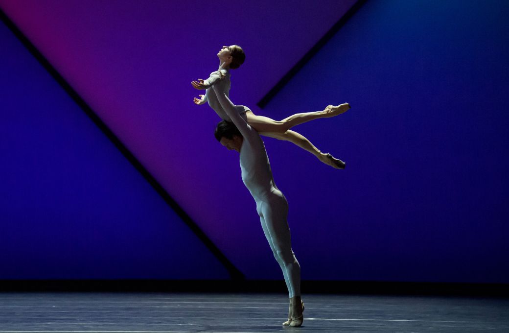 Elvina Ibraimova, Emilio Pavan in David Dawson's <i>Affairs of the Heart</i>, Bayerisches Staatsballett © Serghei Gherciu