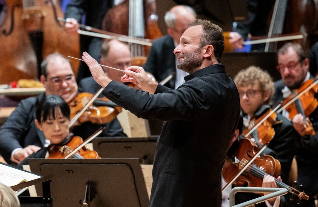 Kirill Petrenko dirigiert die Berliner Philharmoniker &copy; Monika Rittershaus