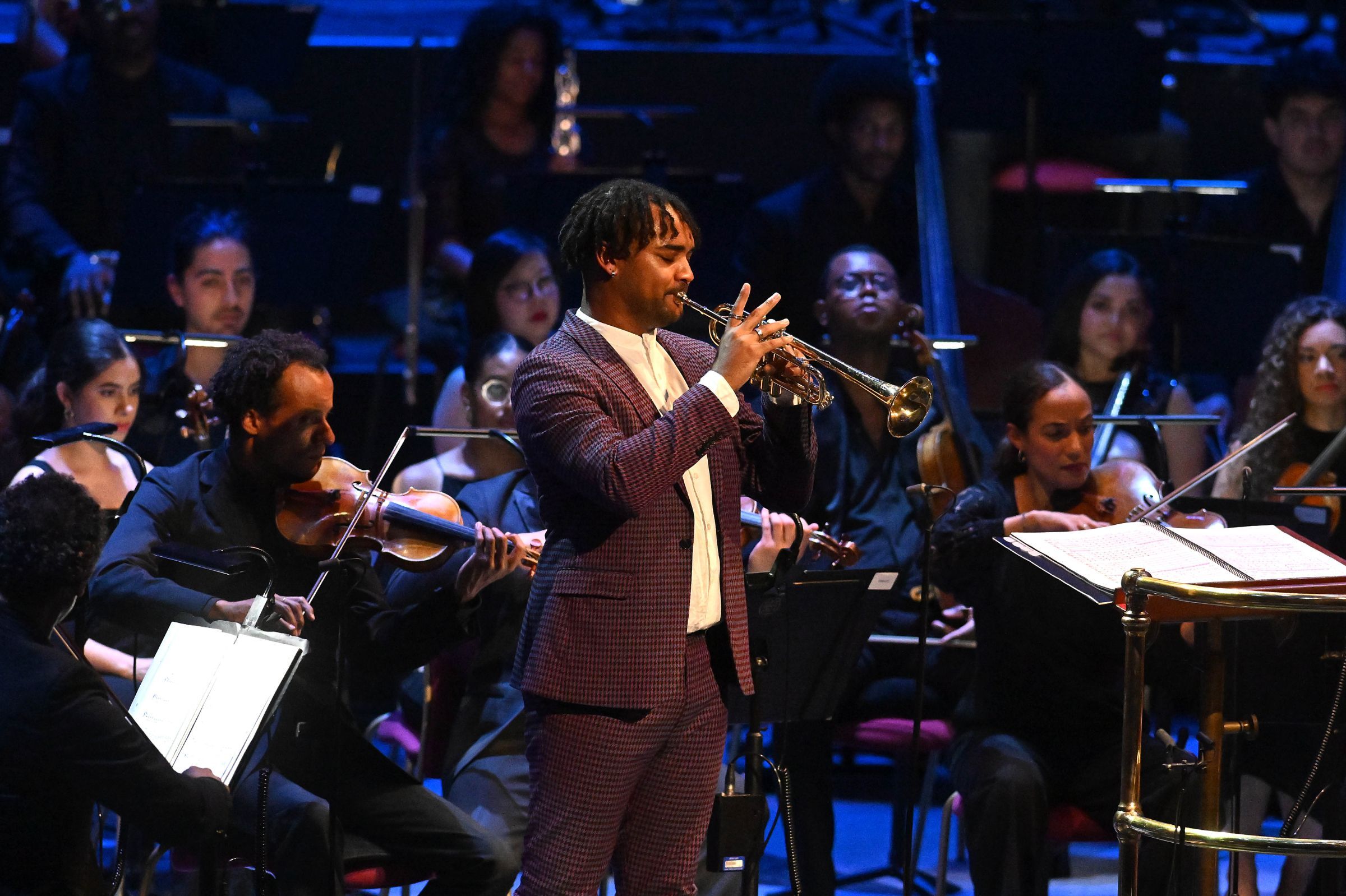 Aaron Azunda Akugbo and Chineke! Orchestra &copy; BBC | Mark Allan
