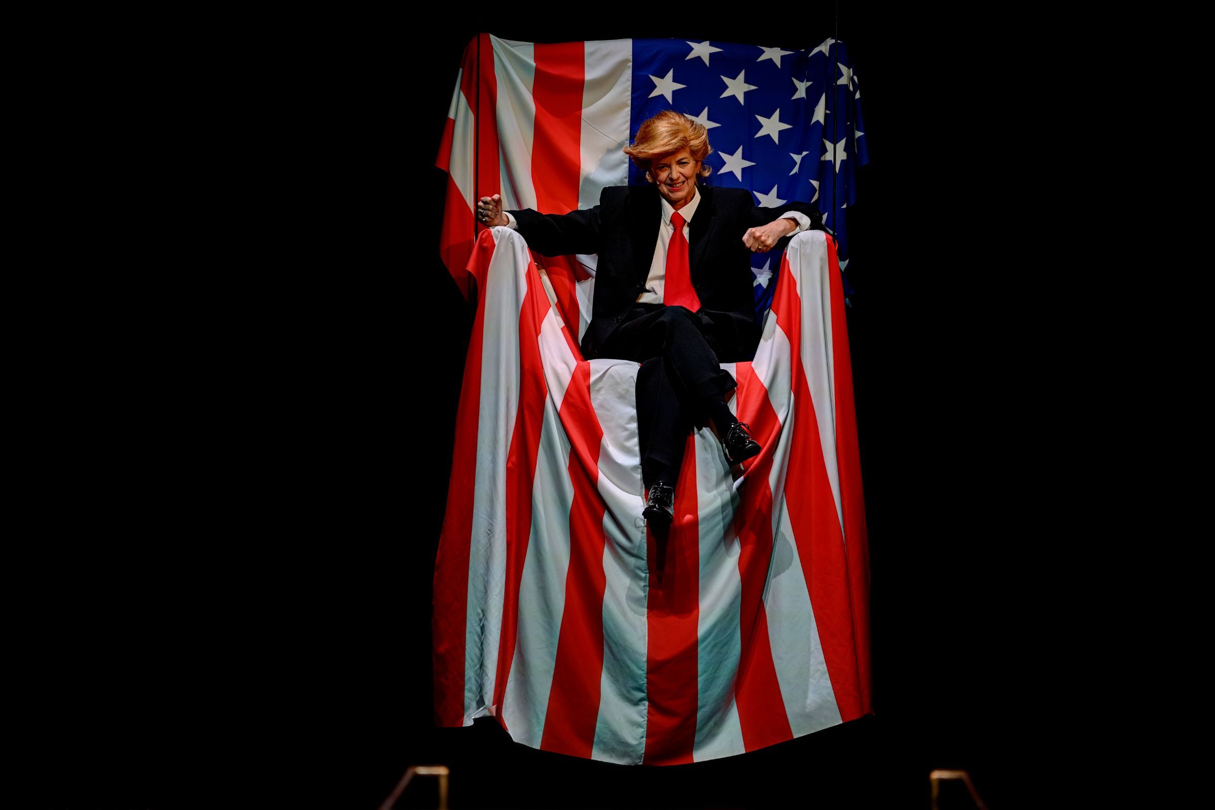 Donatienne Michel-Dansac (Donald Trump) &copy; Martin Popelář