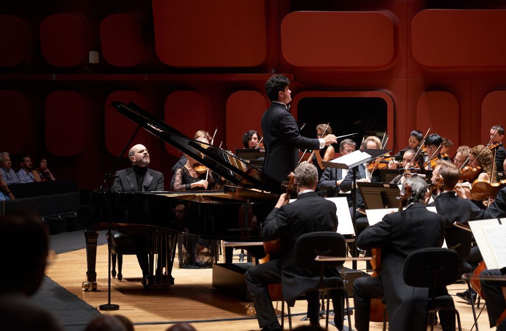 Kirill Gerstein, Aziz Shokhakimov et l'Orchestre philharmonique de Strasbourg &copy; Grégory Massat