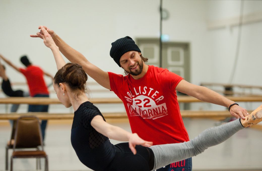 Filip Barankiewicz in the studio &copy; Roman Novitsky