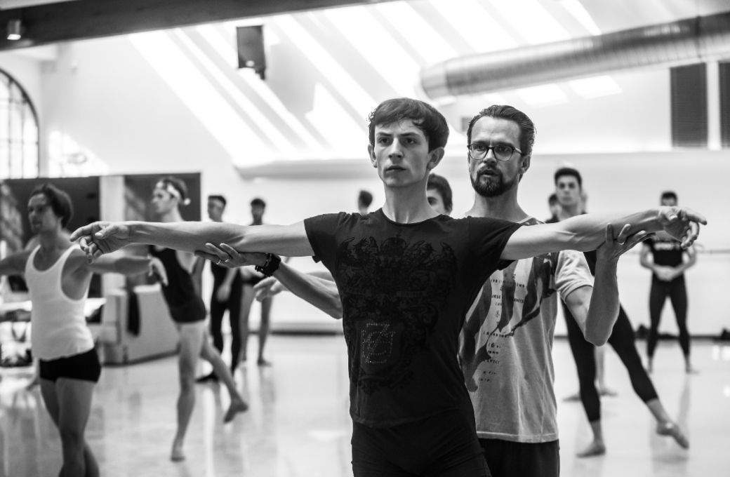 Filip Barankiewicz and Adam Zvonař in the studio © Martin Divíšek