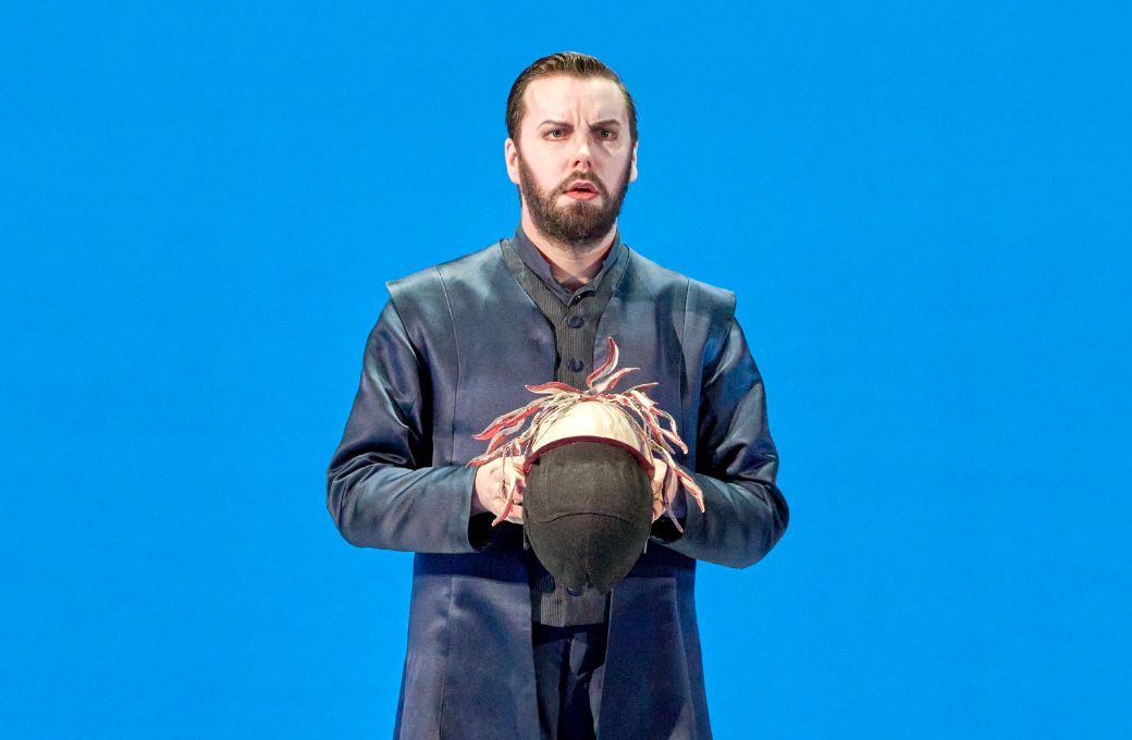 David Butt Philip (Apollo) &copy; Wiener Staatsoper | Michael P&ouml;hn