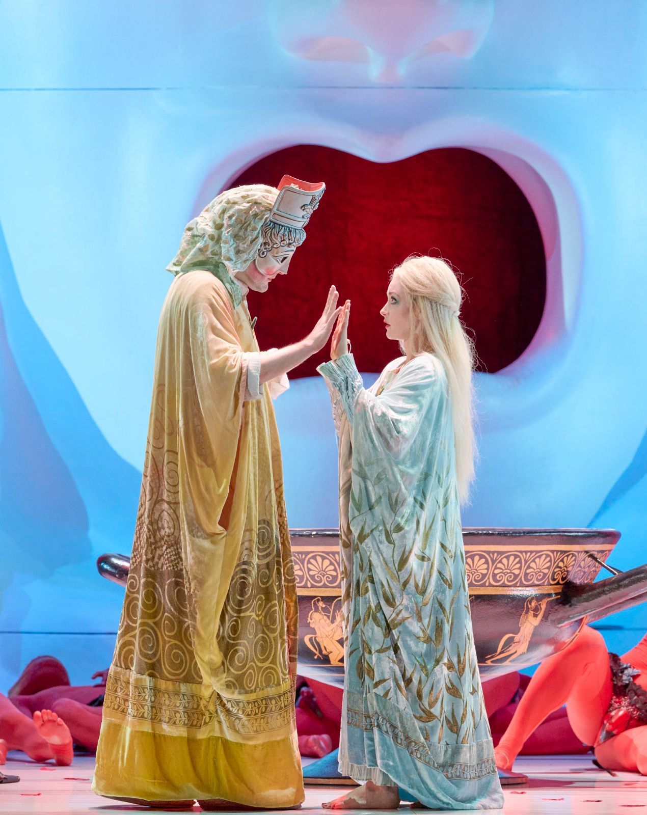 Daniel Jenz (Leukippos) und Vera-Lotte Boecker (Daphne) &copy; Wiener Staatsoper | Michael Pöhn