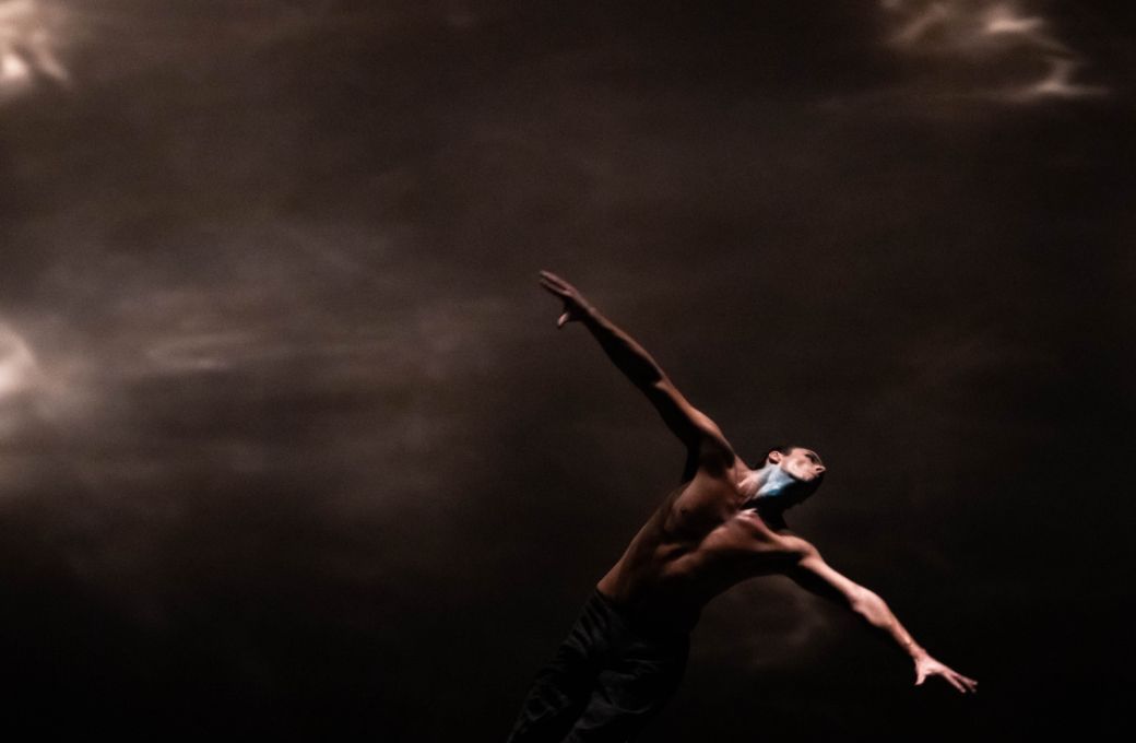<i>The Seasons' Canon</i> &copy; Julien Benhamou / Op&eacute;ra national de Paris