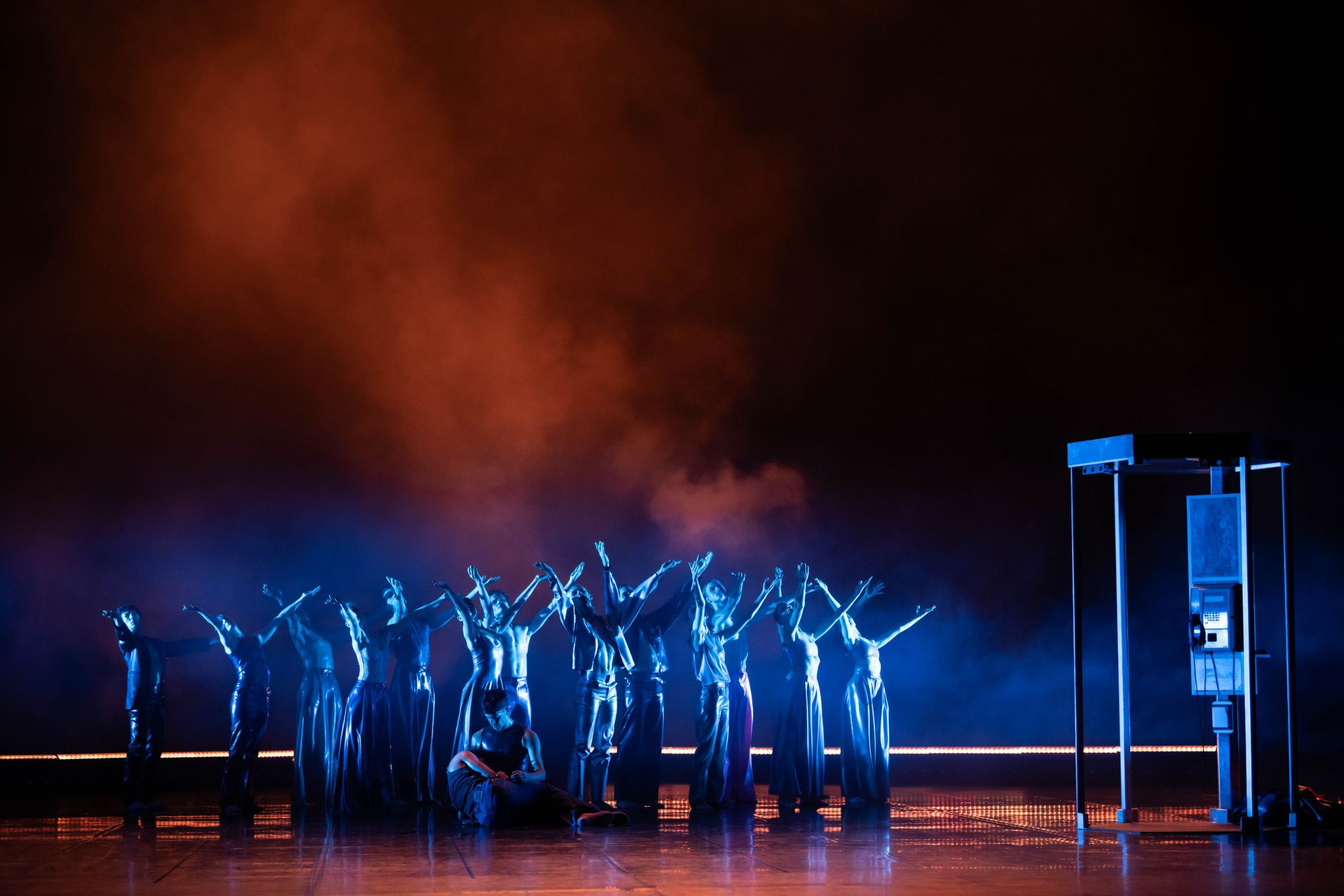<i>The Last Call</i> &copy; Julien Benhamou / Opéra national de Paris
