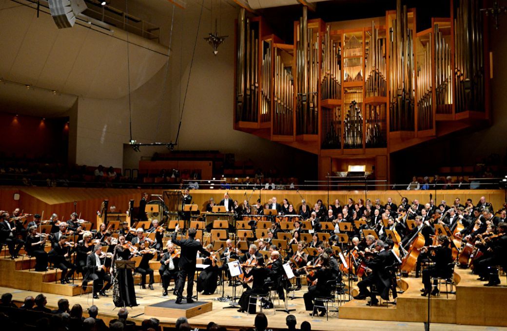 Jakub Hrů&scaron;a dirigiert die Bamberger Symphoniker &copy; Helmut &Ouml;lschlegel