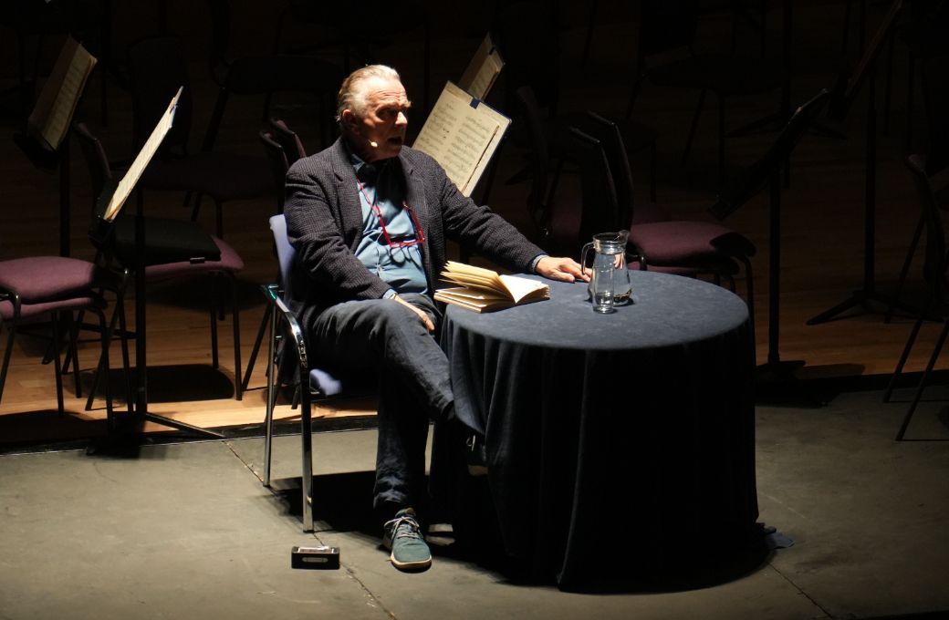 Sir Mark Elder in pre-concert mode... &copy; Alex Burns | The Hall&eacute;