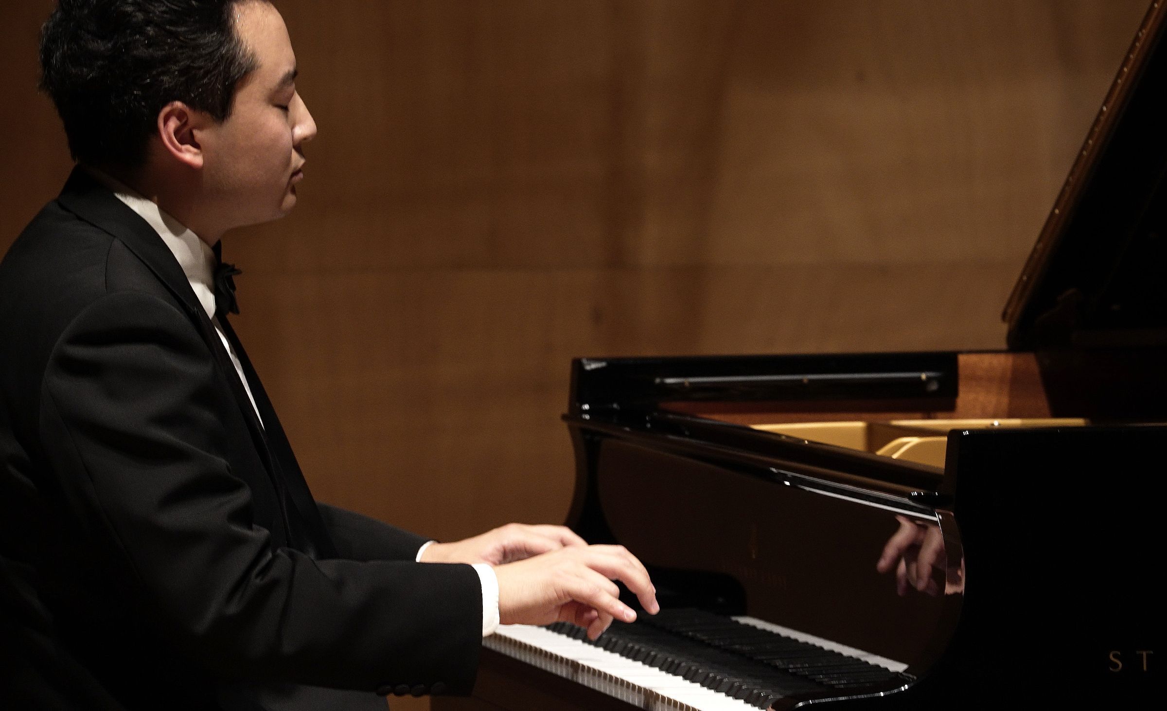 Ryutaro Suzuki Salle Cortot &copy; Patrice Moracchini