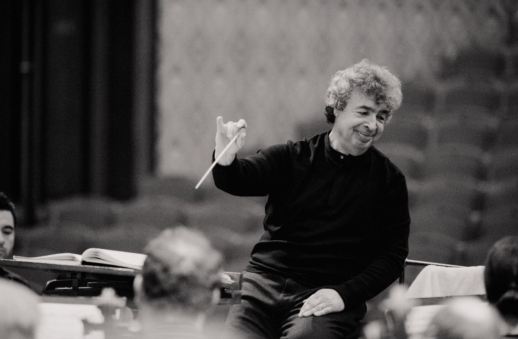 Semyon Bychkov in rehearsal &copy; Marco Borggreve
