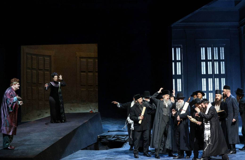 <i>Salome</i> &copy; Barbara P&aacute;lffy | Volksoper Wien