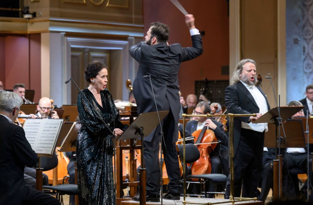 Simona &Scaron;aturov&aacute; and Jozef Benci &copy; Petra Hajsk&aacute;
